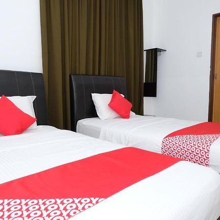 OYO 905 Hotel De'light Villa Kota Bharu Buitenkant foto