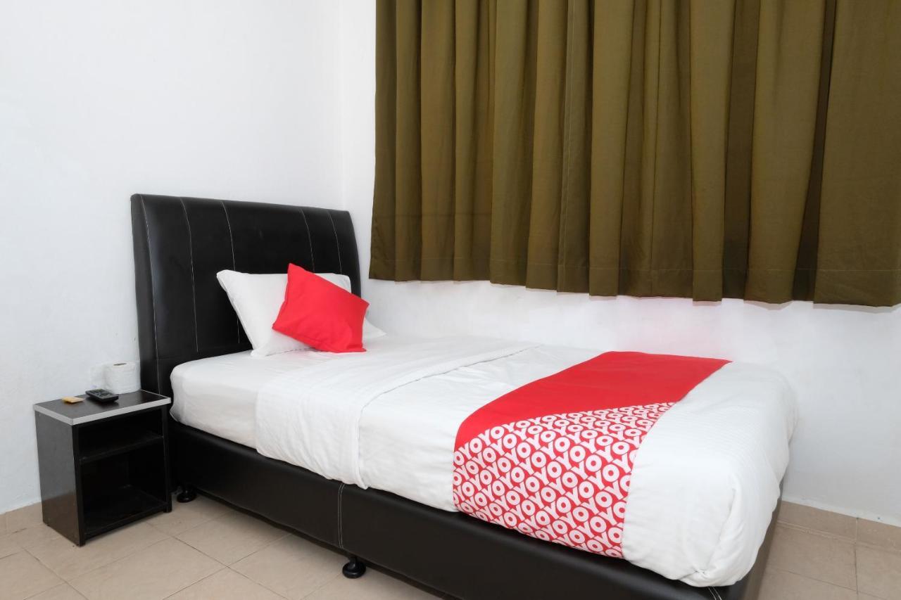 OYO 905 Hotel De'light Villa Kota Bharu Buitenkant foto