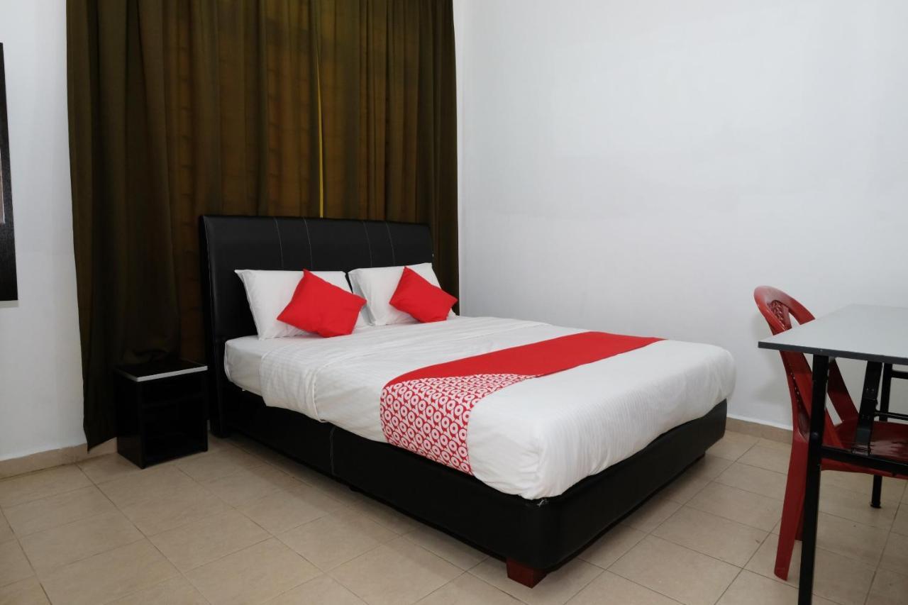 OYO 905 Hotel De'light Villa Kota Bharu Buitenkant foto