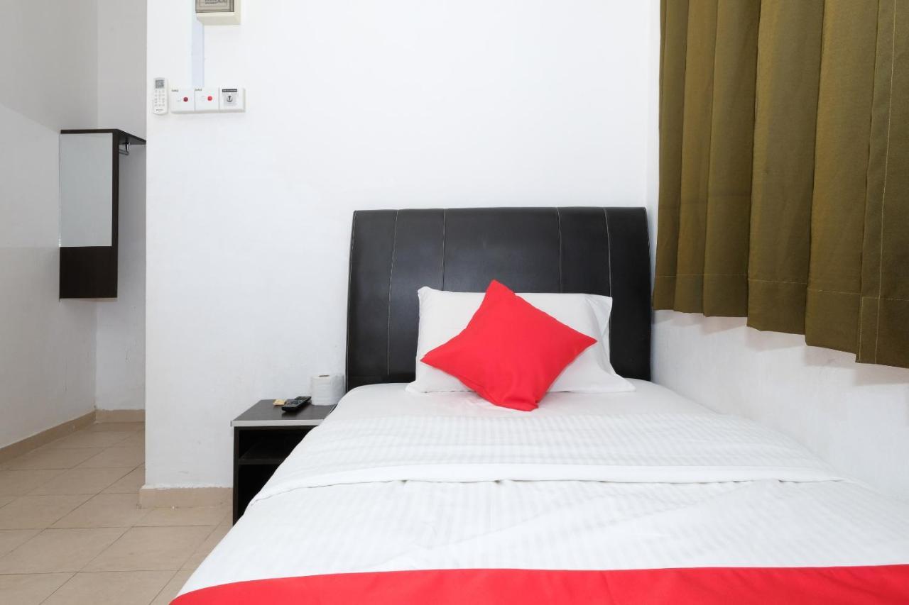 OYO 905 Hotel De'light Villa Kota Bharu Buitenkant foto