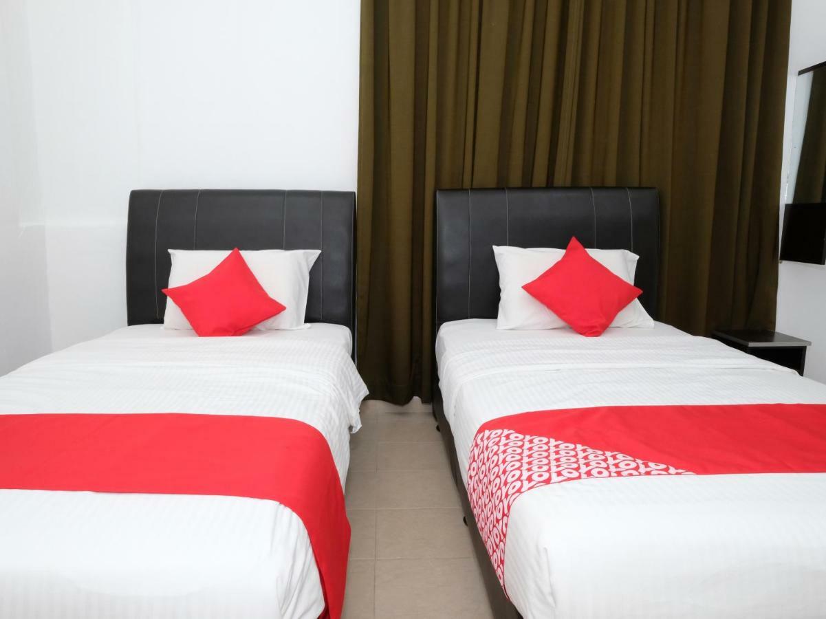 OYO 905 Hotel De'light Villa Kota Bharu Buitenkant foto